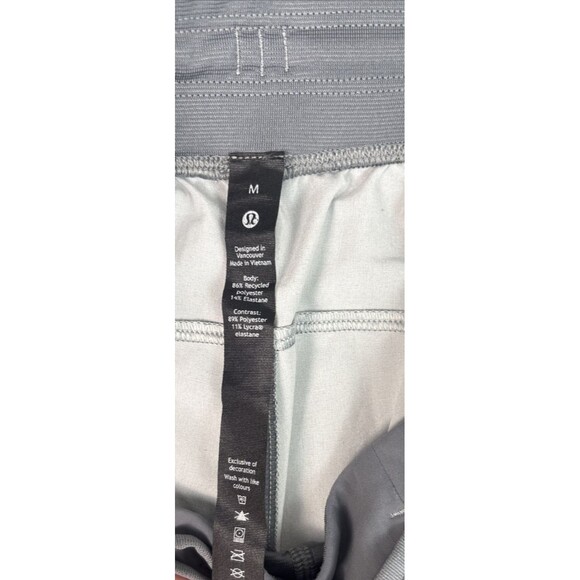 Lululemon T.H.E. Shorts Mens M Linerless 9" Running Gravel Dust Asphalt Gray - Picture 3 of 8